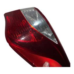 LANTERNA TRASEIRA DIREITA HB20 SEDAN 2013 A 2019 (CANTO)