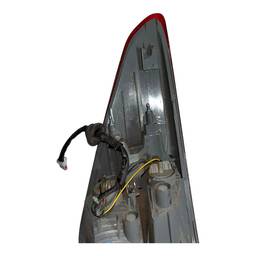 LANTERNA TRASEIRA DIREITA HB20 SEDAN 2013 A 2019 (CANTO)