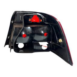 LANTERNA TRASEIRA ESQUERDA VOYAGE G5