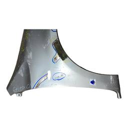 PARALAMA DIREITO ETIOS 2013 A 2021 C/FURO PISCA)