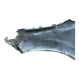 PARALAMA DIREITO ETIOS 2013 A 2021 C/FURO PISCA)