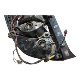 LANTERNA TRASEIRA DIREITA SONIC HATCH 2012 A 2014