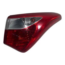 LANTERNA TRASEIRA DIREITA HB20 HATCH 2013 A 2019 (CANTO)