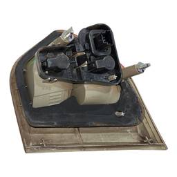 LANTERNA TRASEIRA ESQUERDA FLUENCE 2011 2012 A 2018 (MALA)