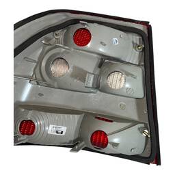 LANTERNA TRASEIRA DIREITA VECTRA 1997 A 1999 RÉ CRISTAL