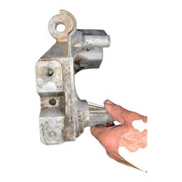 SUPORTE LATERAL MOTOR GOLF 2.0  038199207H 