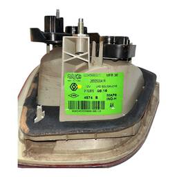 LANTERNA TRASEIRA ESQUERDA FLUENCE 2011 2012 A 2018 (MALA)