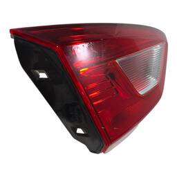 LANTERNA TRASEIRA ESQUERDA CRUZE 2017 A 2023 SEDAN C/DETALHE