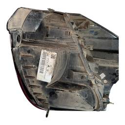 LANTERNA TRASEIRA DIREITA  MOBI 2017/