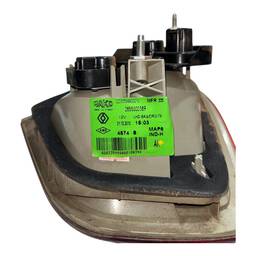 LANTERNA TRASEIRA DIREITA FLUENCE 2011 2012 A 2018 (MALA)