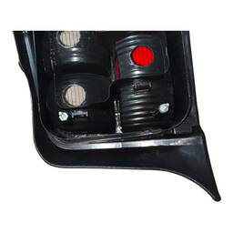 LANTERNA TRASEIRA ESQUERDA UNO FLEX 2004 A 2013 CRISTAL