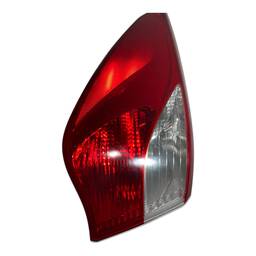 LANTERNA TRASEIRA ESQUERDA HB20 SEDAN 2013 A 2019 (CANTO)