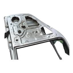 PORTA TRASEIRA ESQUERDA FOX 2004 2005 A 2010