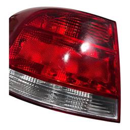 LANTERNA TRASEIRA ESQUERDA VOYAGE G5