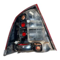 LANTERNA TRAS. D CORSA JOY MAXX PREMIUM SEDAN 2003 A 2012 RO