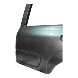 PORTA TRASEIRA ESQUERDA UNO VIVACE 2011 A 2021 S/ FURO MOLDU