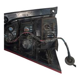 LANTERNA TRASEIRA DIREITA LIVINA 2010 A 2014 C/DETALHE