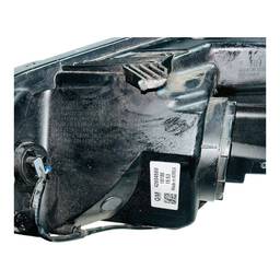 FAROL DIREITO CRUZE 2017 2018 A 2023 S/ LED LT