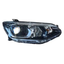 Farol Direito Tracker 2020/2025 S/ Led RECUPERADO 