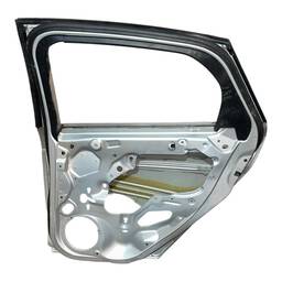 PORTA TRASEIRA DIREITA FOCUS HATCH/SEDAN 2014 2015 A 2019