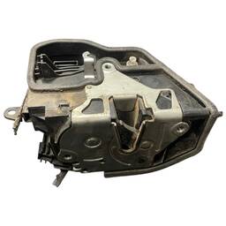 fechadura traseira direita bmw 118i 120i 2008 2013