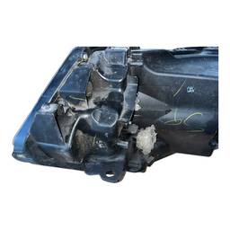 FAROL ESQUERDO HR-V 2016/2018 S/ LED RECUPERADO 