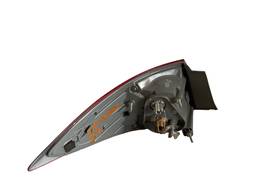 LANTERNA TRASEIRA DIREITA COROLLA 2015 A 2017 (AVARIA)