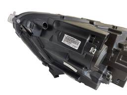 FAROL DIREITO ECOSPORT 2018 A 2021(AVARIA)