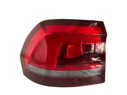 Lanterna Traseira Esquerda Fox 2015 a 2022 Fume (AVARIA)