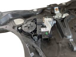 MÁQUINA DE VIDRO PORTA DIANTEIRA DIREITA RENEGADE 2016/