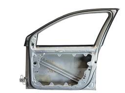 PORTA DIANTEIRA DIREITA POLO 2003 A 2015 (AVARIA)
