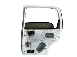 PORTA TRASEIRA DIREITA CORSA / CLASSIC 1996 A 2016 (AVARIA)