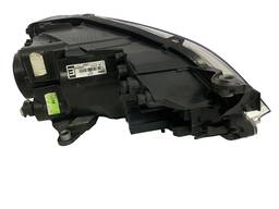 FAROL ESQUERDO UP 2017 A 2020 MASC CROMADA