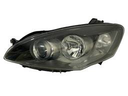 Farol Esquerdo Idea 2011 a 2016 Masc Negra