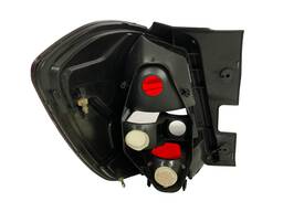 LANTERNA TRASEIRA DIREITA SPIN 2012 A 2018 BORDA VERMELHA