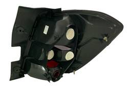 LANTERNA TRASEIRA ESQUERDA SPIN 2012 A 2018 BORDA PRETA