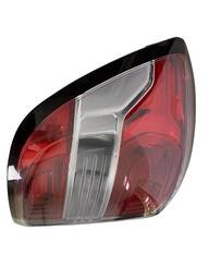 LANTERNA TRASEIRA ESQUERDA SPIN 2012 A 2018 BORDA PRETA