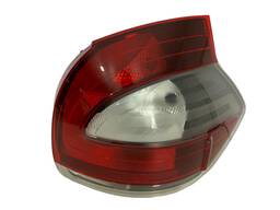 LANTERNA TRASEIRA DIREITA  MOBI 2017/