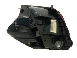 LANTERNA TRASEIRA DIREITA  MOBI 2017/