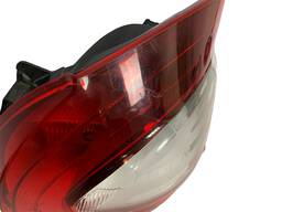 LANTERNA TRASEIRA DIREITA  MOBI 2017/