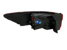 LANTERNA TRASEIRA DIREITA VIRTUS 2018 A 2022 ORIGINAL 