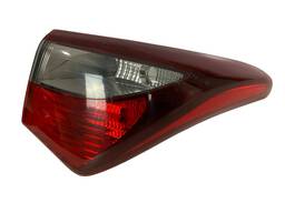 LANTERNA TRASEIRA DIREITA HB20 HATCH 13 A 2019 FUME