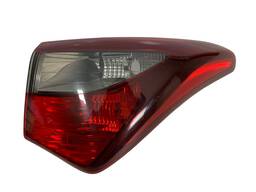 LANTERNA TRASEIRA DIREITA HB20 HATCH 13 A 2019 FUME