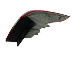 LANTERNA TRASEIRA ESQUERDA HB20 SEDAN 2013 A 2019 ARTEB