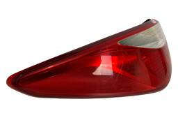 LANTERNA TRASEIRA ESQUERDA HB20 SEDAN 2013 A 2019 ARTEB