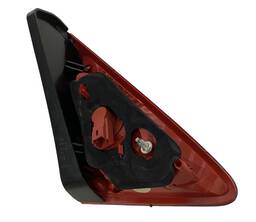 LANTERNA TRASEIRA DIREITA PEUGEOT 3008 2011 A 2014 (MALA)