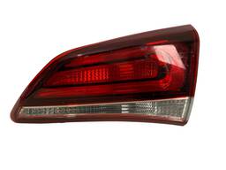 LANTERNA TRASEIRA DIREITA HB20 HATCH 2016 A 2019 (MALA) 