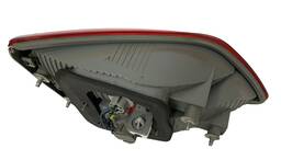 LANTERNA TRASEIRA DIREITA HB20 HATCH 2013 A 2019 (MALA)