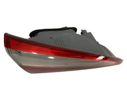 LANTERNA TRASEIRA ESQUERDA HB20 HATCH 2013 A 2019 (MALA)