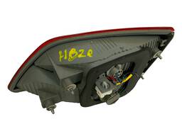 LANTERNA TRASEIRA ESQUERDA HB20 HATCH 2013 A 2019 (MALA)